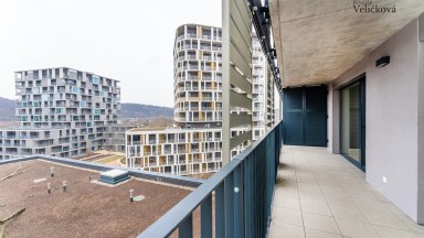 Prodej krásného bytu 2+kk s prostorným balkonem a sklepem v nově vznikající rezidenci Zahálka