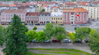 Vkusně zrekonstruovaný byt 2+1 v centru města Hradce Králové s možností využívání zahrady ve dvoře
