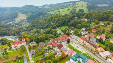 Prodej historikého činžovního domu v úpatí krkonošského národního parku 