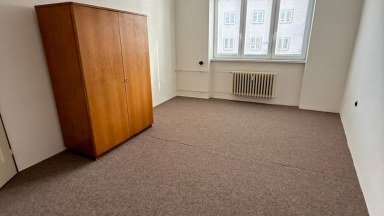 Pronájem hezkého bytu 2+1 o výměře 70 m² v centru Hradce Králové – Břetislavova