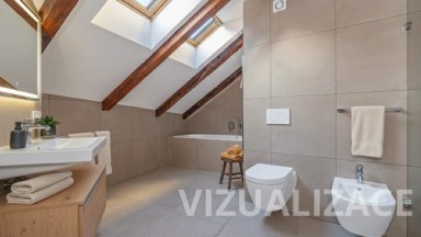 Prodej exkluzivního atypického mezonetu o výměře 170 m² v historickém srdci Prahy – ulice Dlouhá