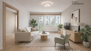 Prodej prostorného bytu 4+1 k rekonstrukci na Slezském Předměstí v Hradci Králové - ulice Severní