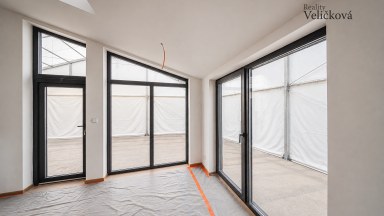 Moderní modulový dům 3+kk Nordi 101 XL 78 m2 s možností dovozu hotového domu po celé České Republice