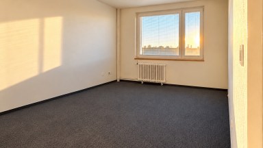 Pronájem prostorného bytu 1+1 o výměře 41,2 m2 | třída E. Beneše, Hradec Králové