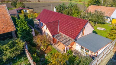 Prodej útulného rodinného domu 93 m2 k trvalému bydlení i rekreaci, s pozemkem 386 m2, Stará Skřeněř