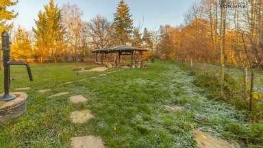 Stavební pozemek o výměře 1291 m2, Stěžírky - Hradec Králové