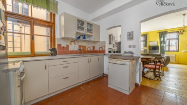 Prodej výjimečného bytového domu v historickém srdci Hradce Králové – Tomkova ulice