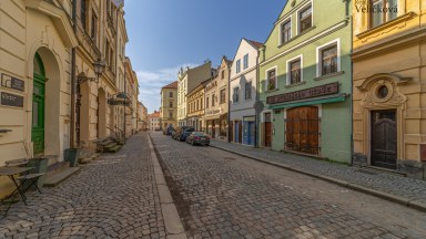 Prodej výjimečného bytového domu v historickém srdci Hradce Králové – Tomkova ulice