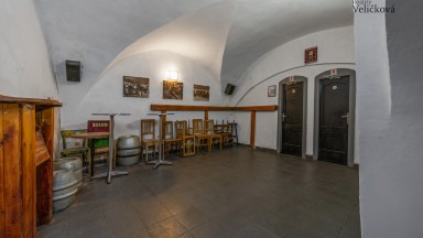 Prodej výjimečného bytového domu v historickém srdci Hradce Králové – Tomkova ulice