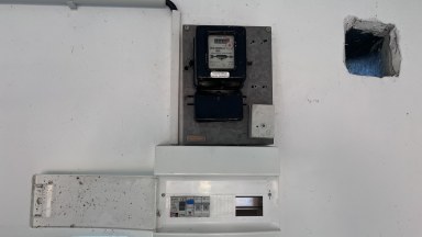 Prodej zděné garáže 16 m² s elektřinou a vlastním pozemkem, Úpice – ul. Palackého U benzinové pumpy