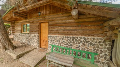 Rekreační areál u Seče s kapacitou až 61 osob a pozemky 5 222 m²
