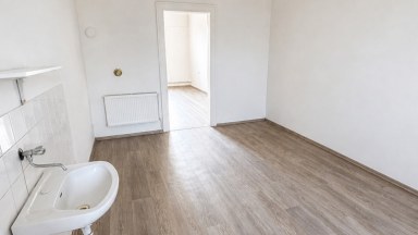 Pronájem nebytových prostor - kanceláře v Hradci Králové v centru města v domě U Švagerků (37,3m2)