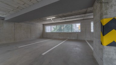 Prodej právě zkolaudovaného bytu 1+kk s balkonem a garážovým stání v HK - Rezidence Kristián
