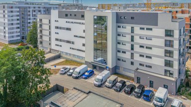 Prodej právě zkolaudovaného bytu 1+kk s balkonem a garážovým stání v HK - Rezidence Kristián