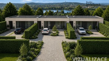 Prodej výjimečného stavebního pozemku 732 m² s panoramatickým výhledem, Hradec Králové – Zámeček