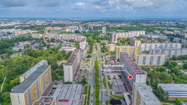 Prodej prostorného bytu 2+1 po částečné rekonstrukci v Hradci Králové - tř. Ed. Beneše