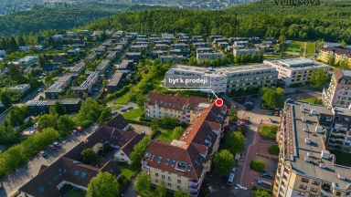 Prodej nádherného bytu 3+1 o celkové výměře 129 m2 v Praze - Kunraticích - ul. U Zeleného ptáka